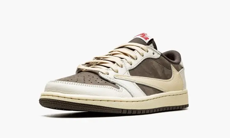 AIR JORDAN 1 LOW OG "Travis Scott - Reverse Mocha"