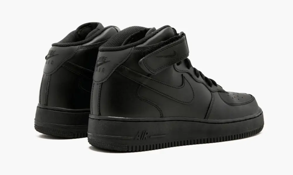 Air Force 1 Mid '07 "Triple Black" 