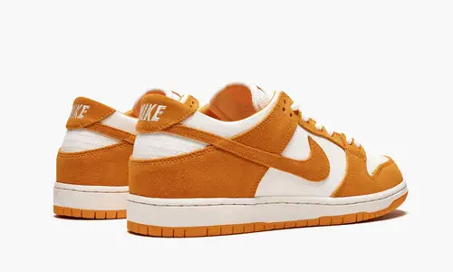 SB Zoom Dunk Low Pro "Circuit Orange"