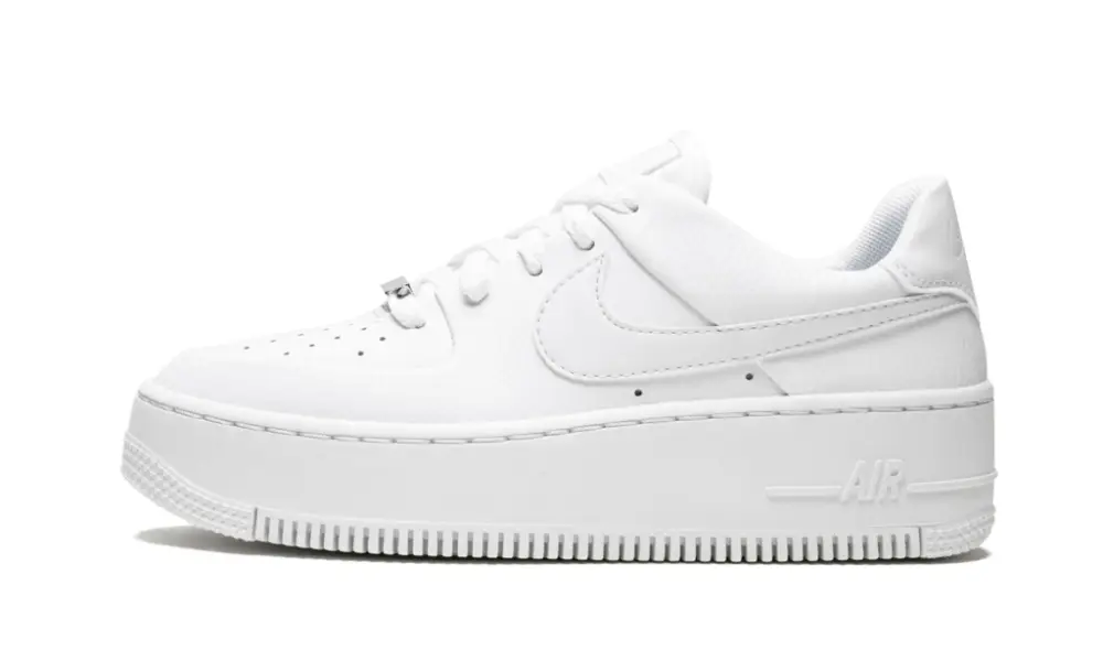 WMNS Air Force 1 Sage Low "Triple White" 
