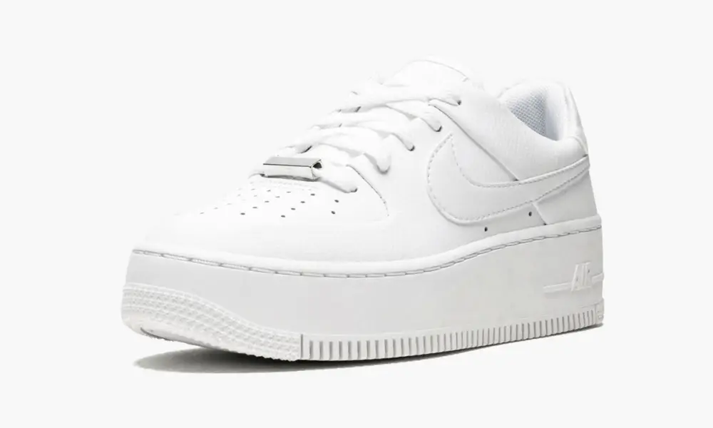 WMNS Air Force 1 Sage Low "Triple White" 