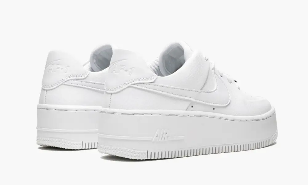 WMNS Air Force 1 Sage Low "Triple White" 