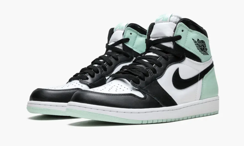 Air Jordan 1 Retro High OG NRG "Igloo"