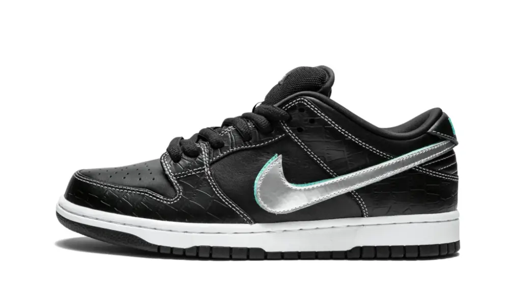 SB Dunk Low Pro OG QS "Black Diamond" 