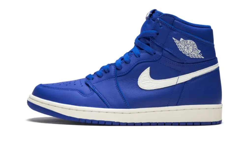 Air Jordan 1 Retro High OG "Hyper Royal" 