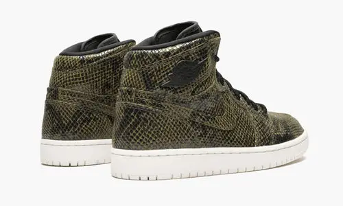 WMNS Air Jordan 1 Retro Hi Pre "Snakeskin" 