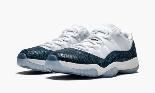 Air Jordan 11 Retro Low LE "Blue Snakeskin" 