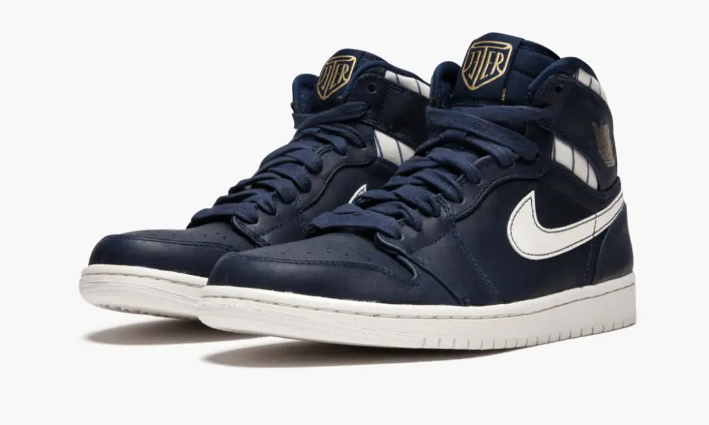 Air Jordan 1 Retro High "Jeter" 