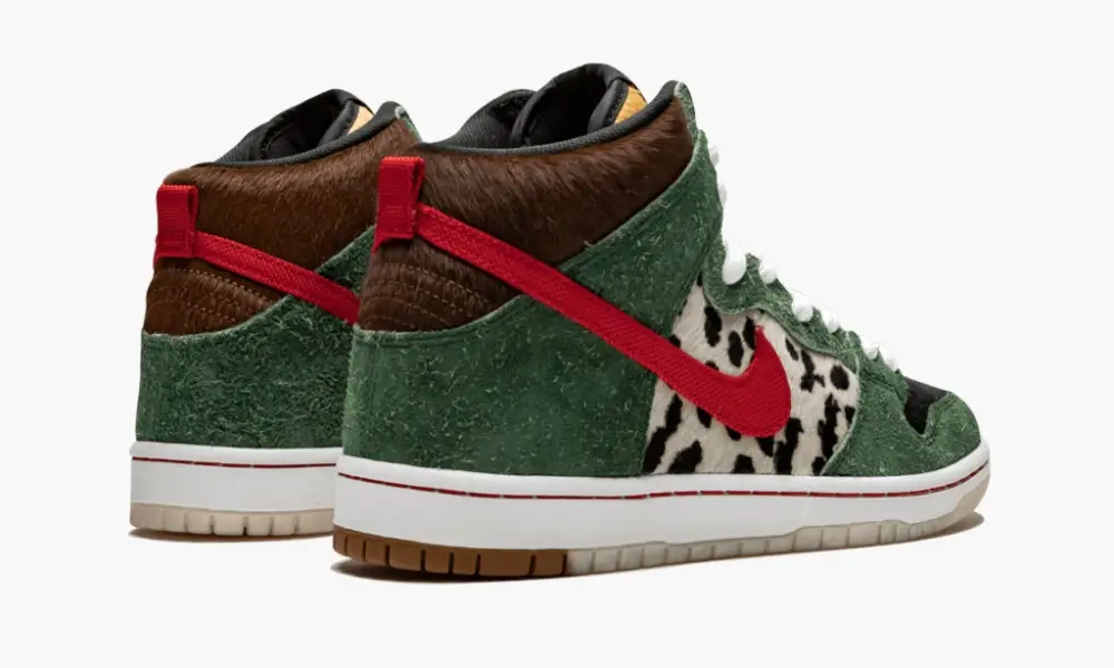 SB Dunk High Pro QS "Dog Walker"