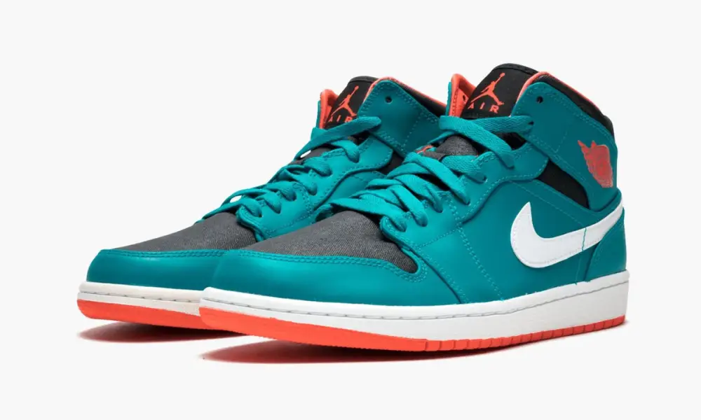 Air Jordan 1 MID 