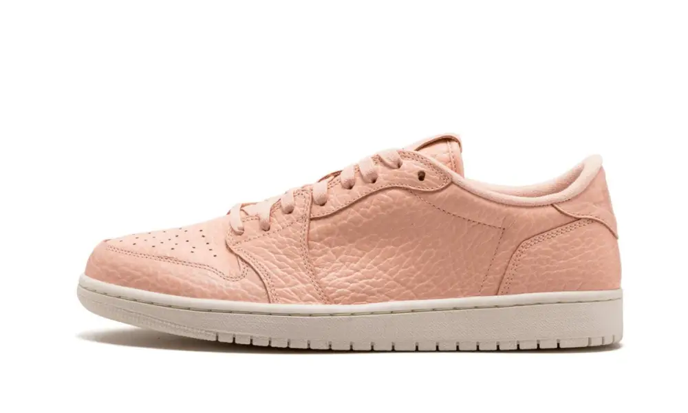 Air Jordan 1 Retro Low 