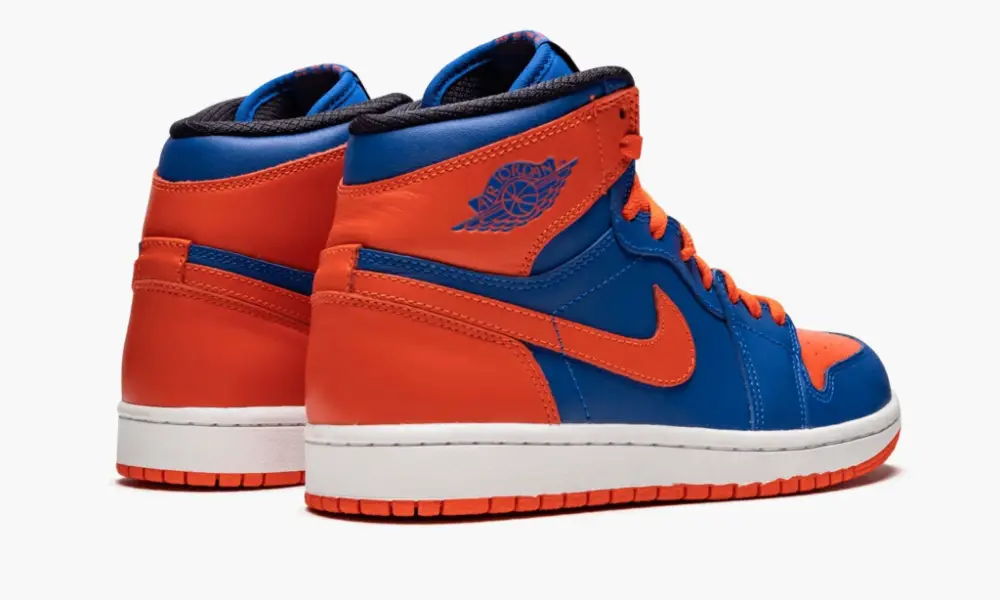 Air Jordan 1 Retro High OG "Knicks" 