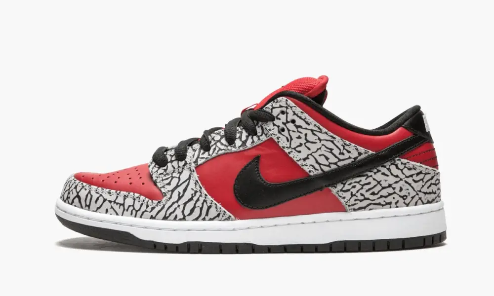 SB Dunk Low Premium "Supreme - Red Cement" 