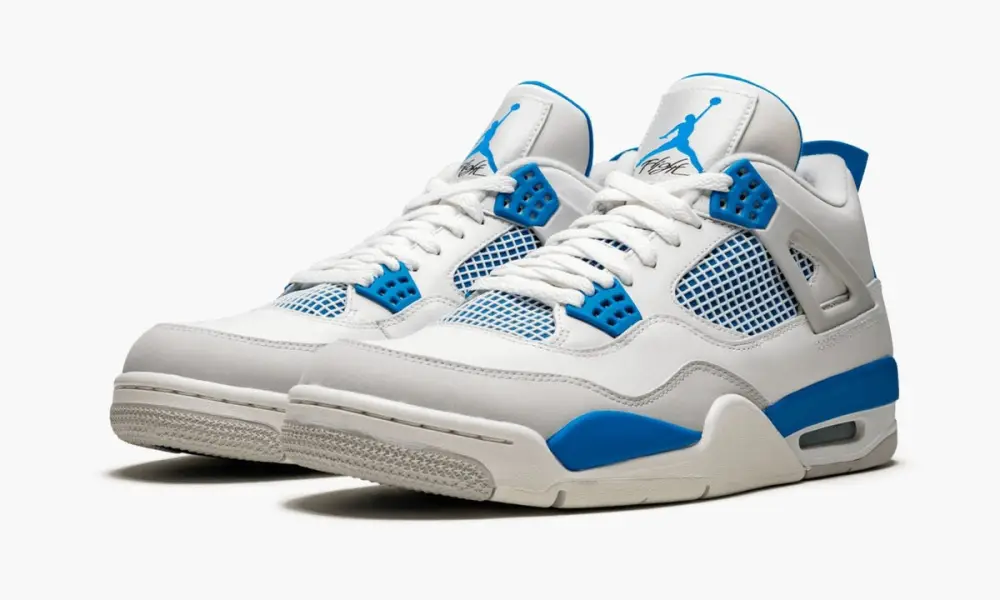 Air Jordan 4 Retro "Military Blue" 