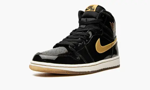Air Jordan 1 Retro High OG "Black Metallic Gold" 