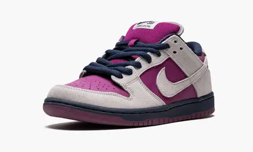 SB Dunk Low Pro "True Berry" 