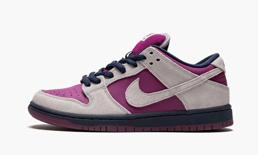 SB Dunk Low Pro "True Berry" 