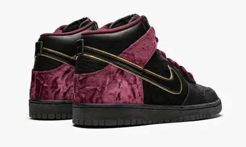 Dunk High Premium SB "Bloody Sunday" 