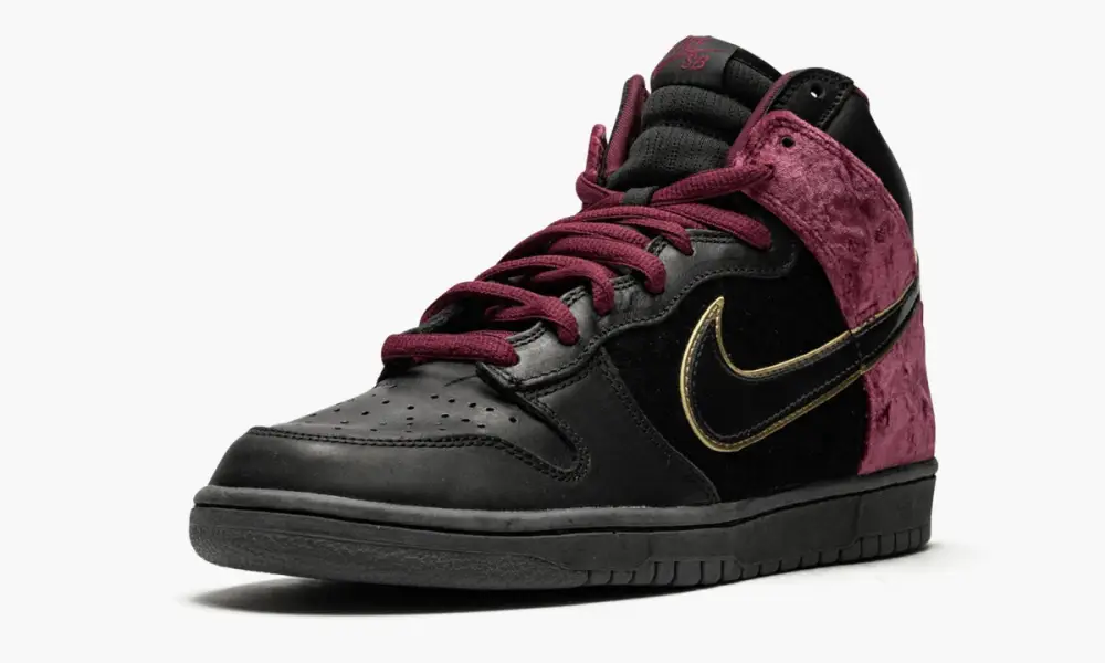 Dunk High Premium SB "Bloody Sunday" 