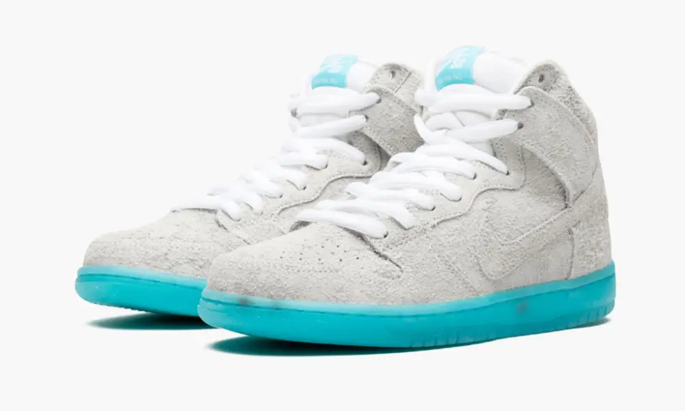 SB Dunk High Premium "Chairman Bao" 