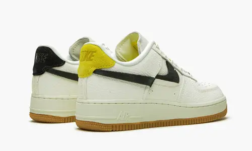 WMNS Air Force 1 '07 LXX 