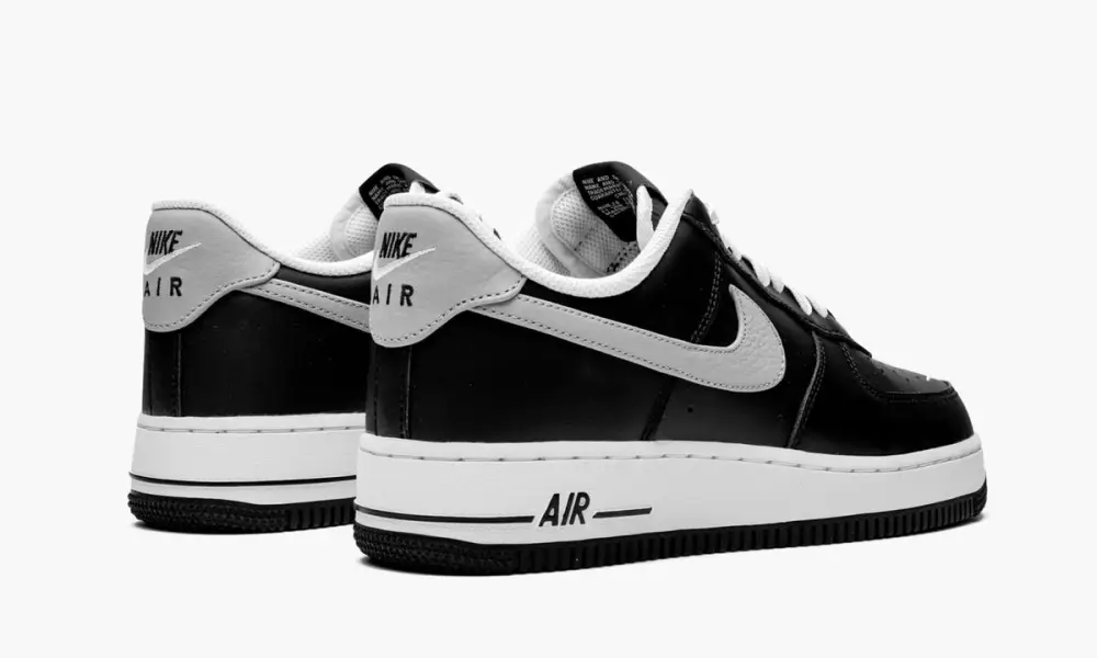 Air Force 1 07 LV8 4 "Swoosh Pack" 