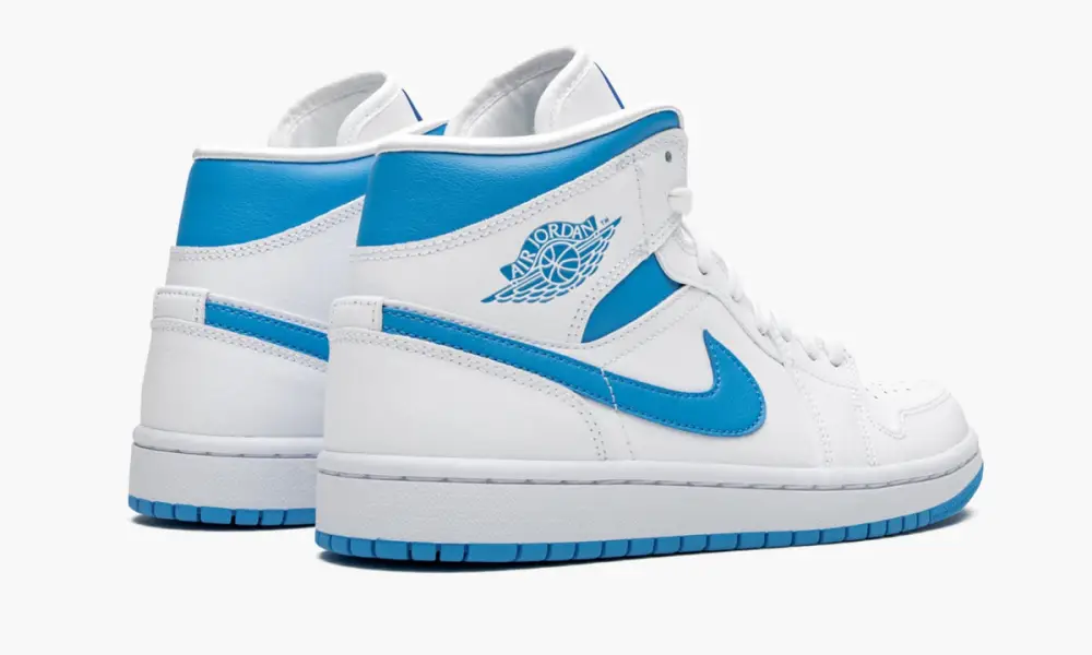 WMNS Air Jordan 1 Mid "UNC" 