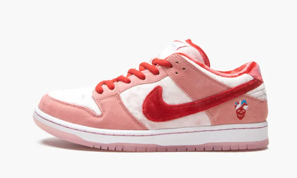 SB Dunk Low "StrangeLove - Special Box" 