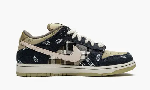 SB Dunk Low QS Special Box "Travis Scott" 