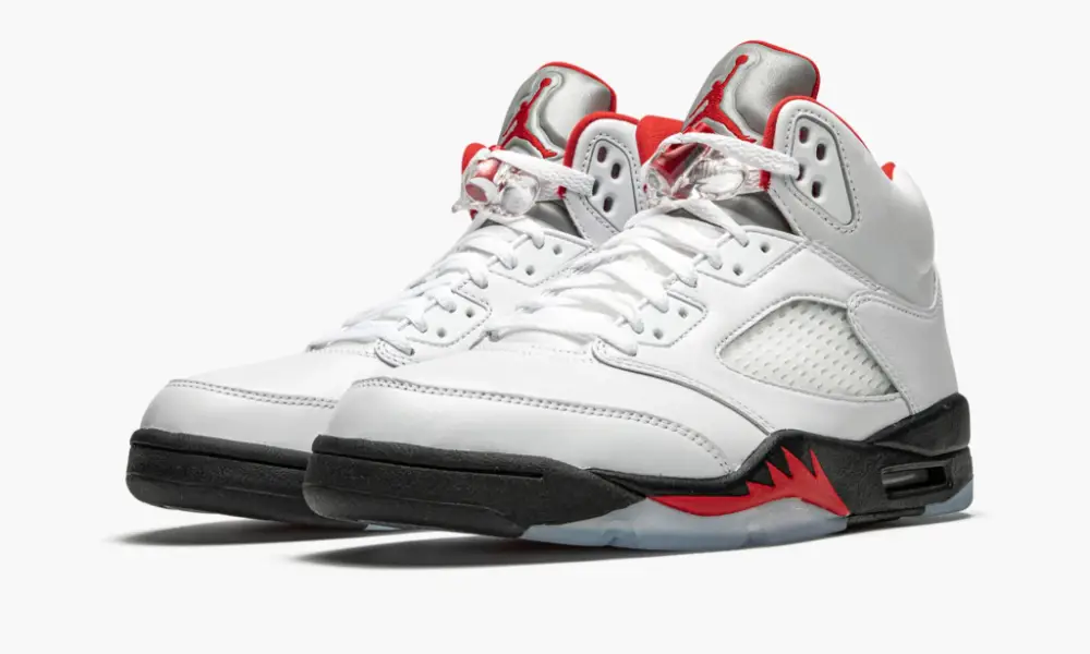 Air Jordan 5 Retro "Fire Red Silver Tongue "
