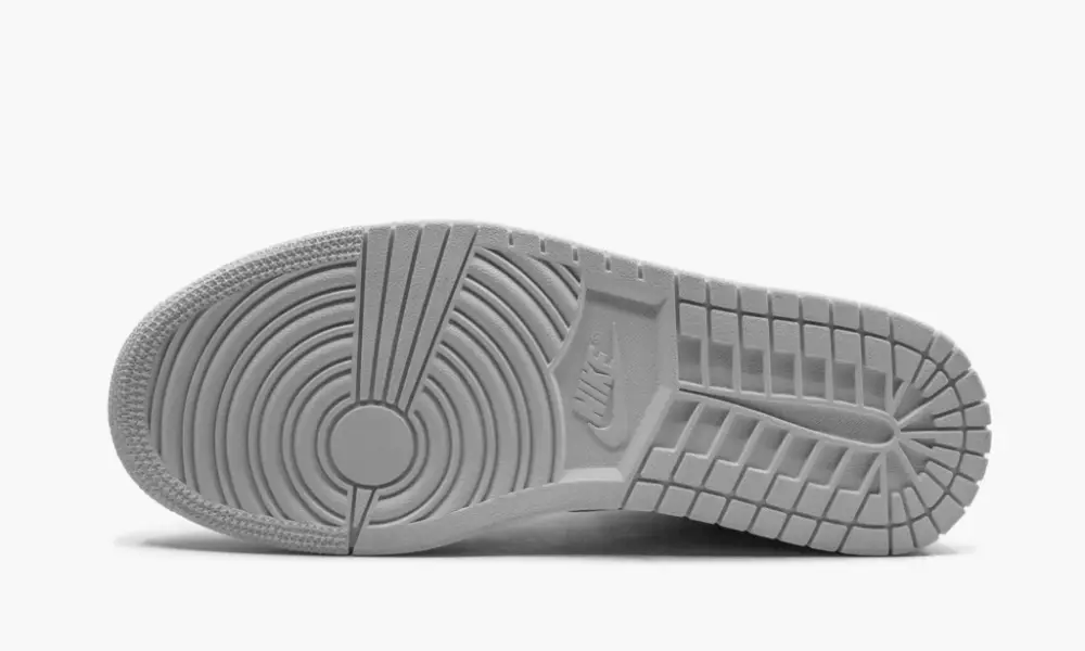 Air Jordan 1 Mid "Triple White" 