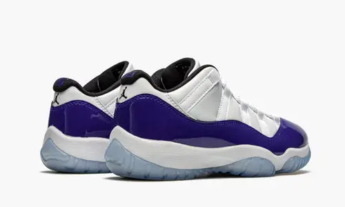 Air Jordan 11 Low WMNS "Concord Sketch" 