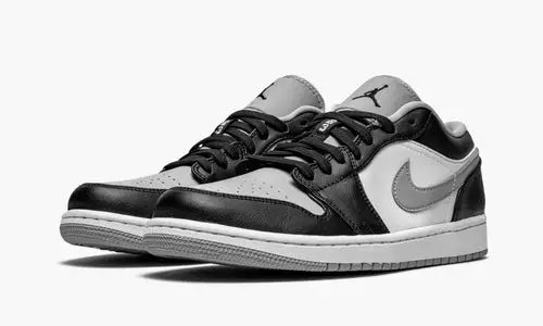 Air Jordan 1 Low "Light Smoke Grey" 