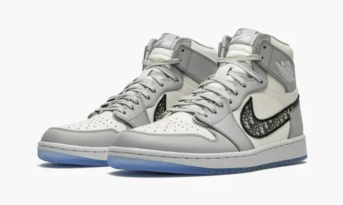 Dior x Air Jordan 1 High OG ‘White Wolf Grey’ 