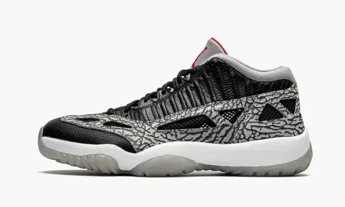 Air Jordan 11 Low IE "Black Cement" 