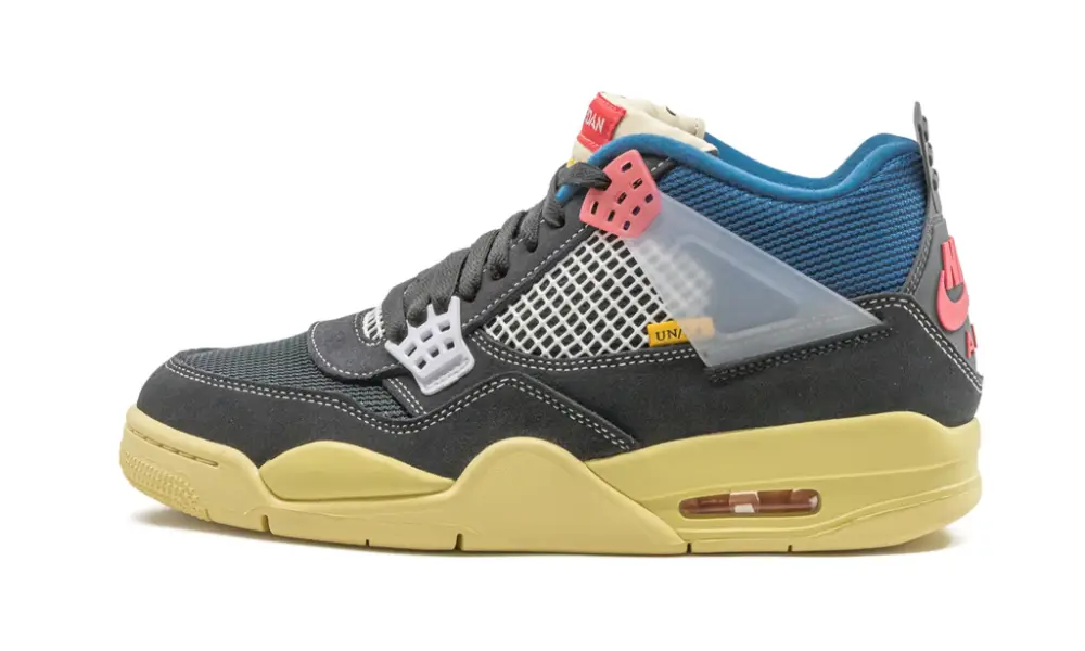 Air Jordan 4 Retro SP "Union - Off Noir" 4035F2401