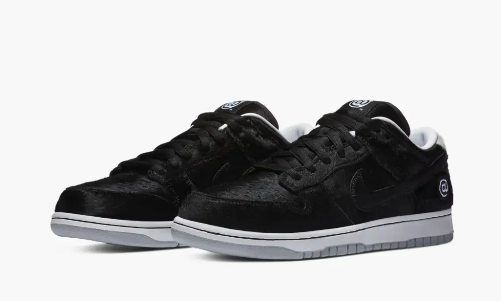 SB Dunk Low "Medicom Toy - BE@RBRICK" 