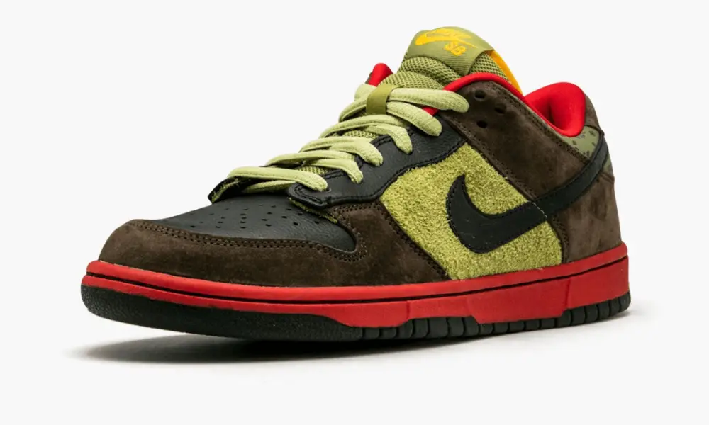 SB Dunk Low Premium "Asparagus" 