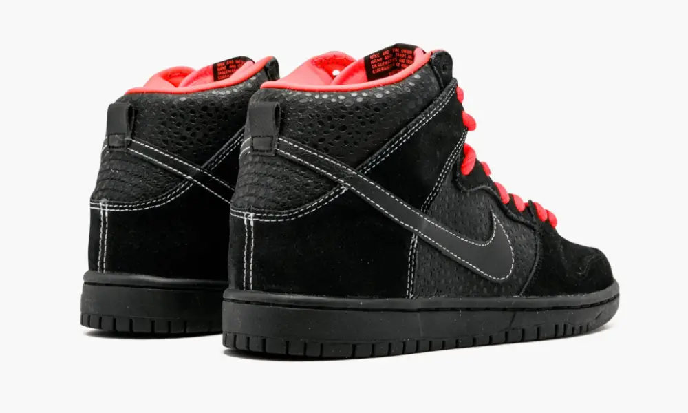 SB Dunk High Pro "Black Atomic Red" 