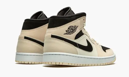 WMNS Air Jordan 1 Mid "Guava Ice" 