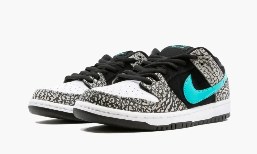SB Dunk Low Pro "Elephant" 