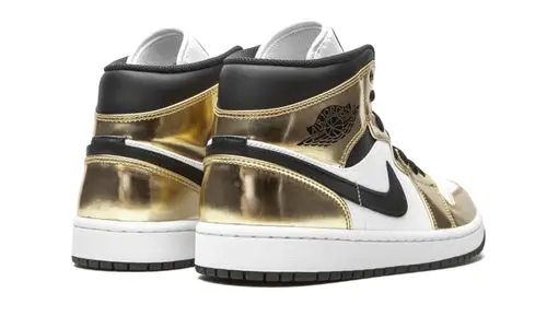 Air Jordan 1 Mid SE "Metallic Gold" 