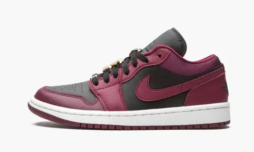 WMNS Air Jordan 1 Low SE "Beetroot" 