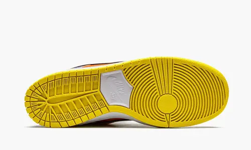 SB Dunk Low "Street Hawker" 