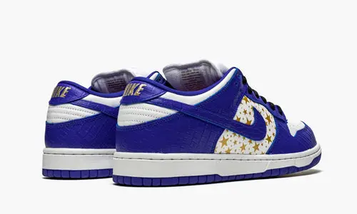 SB Dunk Low "Supreme - Stars - Hyper Blue" 