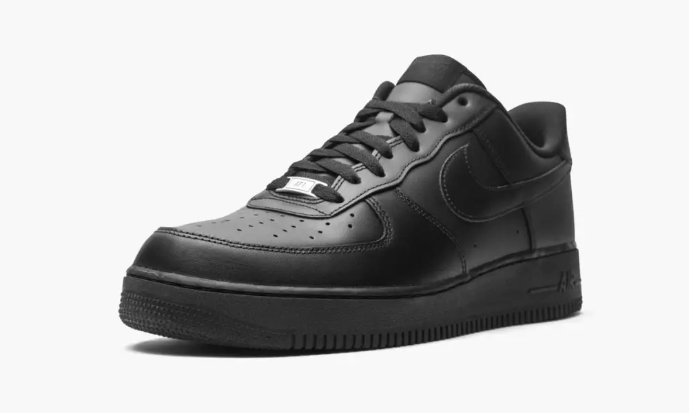 Air Force 1 Low "Triple Black" 