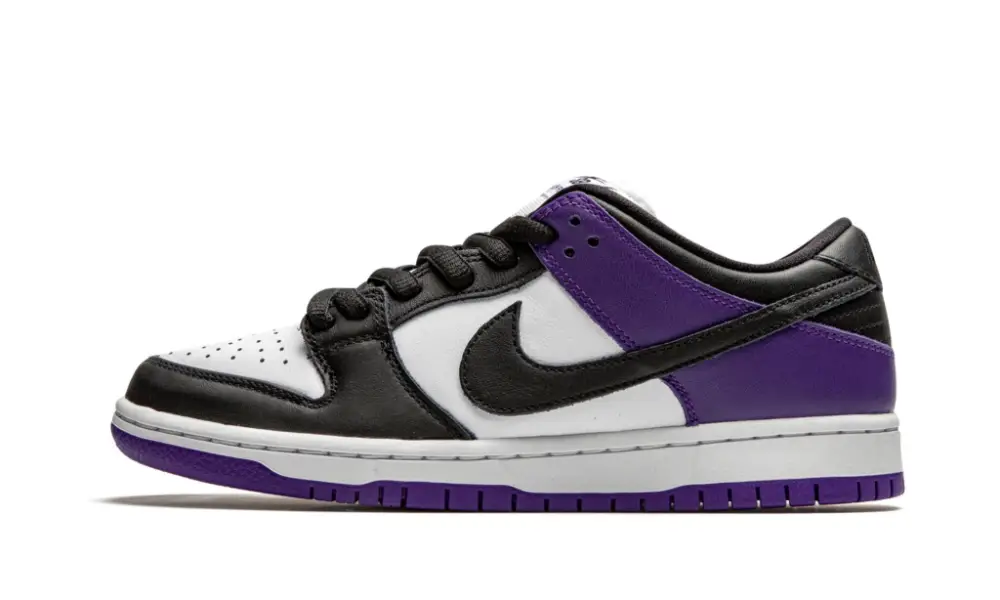 SB Dunk Low "Court Purple" F7C1643