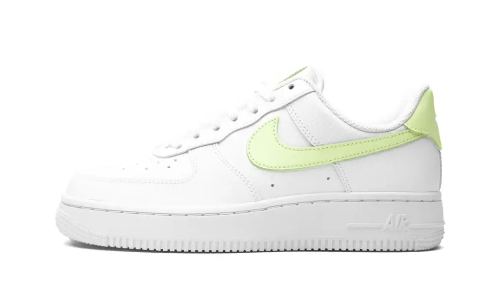 Air Force 1 Low '07 WMNS "White Barely Volt"