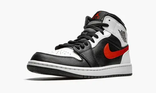 Air Jordan 1 Mid "Chile Red" 