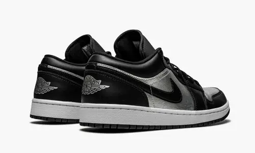 WMNS Air Jordan 1 Low SE "Silver Toe" 